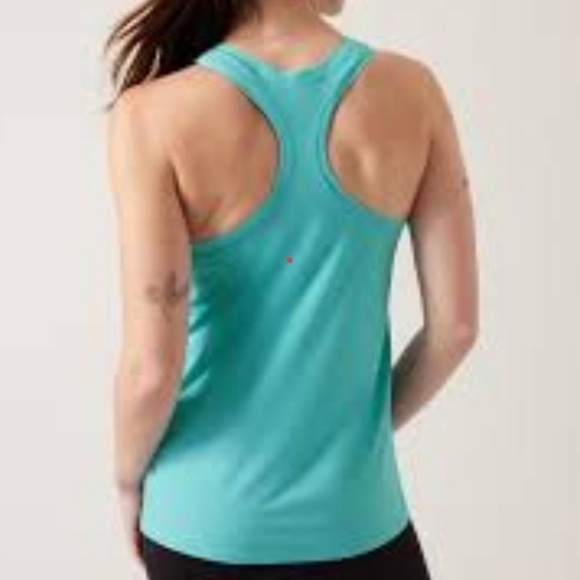 Athleta Ultimate Scoop Tank in Aqua Blue - Picture 2 of 7